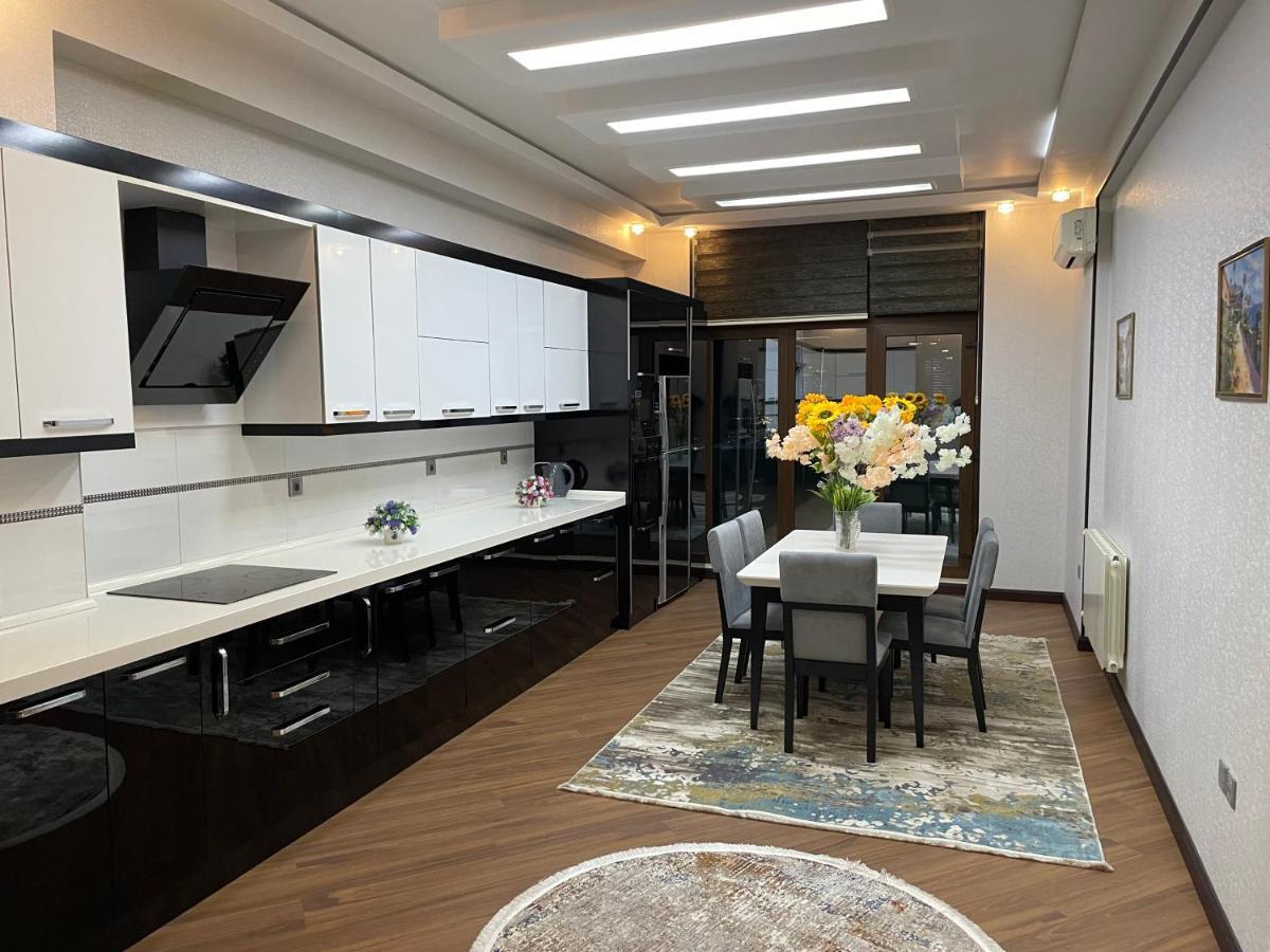 Meqafun Sea View Apartment Baku Exterior photo
